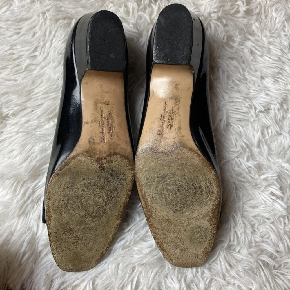 Salvatore FERRAGAMO shoes Patent Leather Vara Bow black Size 7.5 A2 - Picture 7 of 9